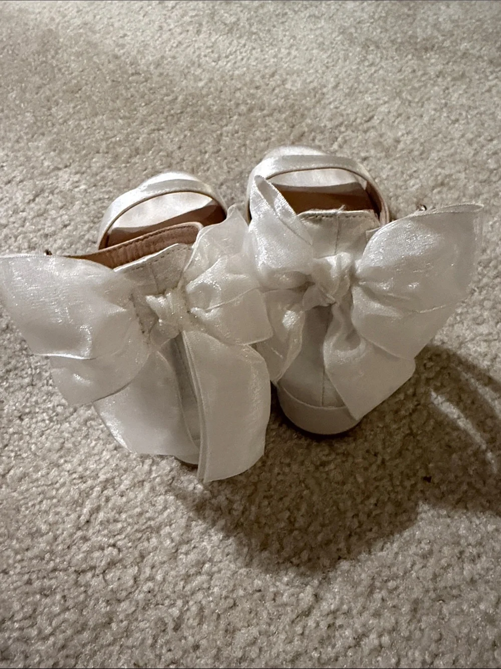 Girls' Dress Shoes - Sparkle & Satin Ivory/Pearl Tones target brands size 13